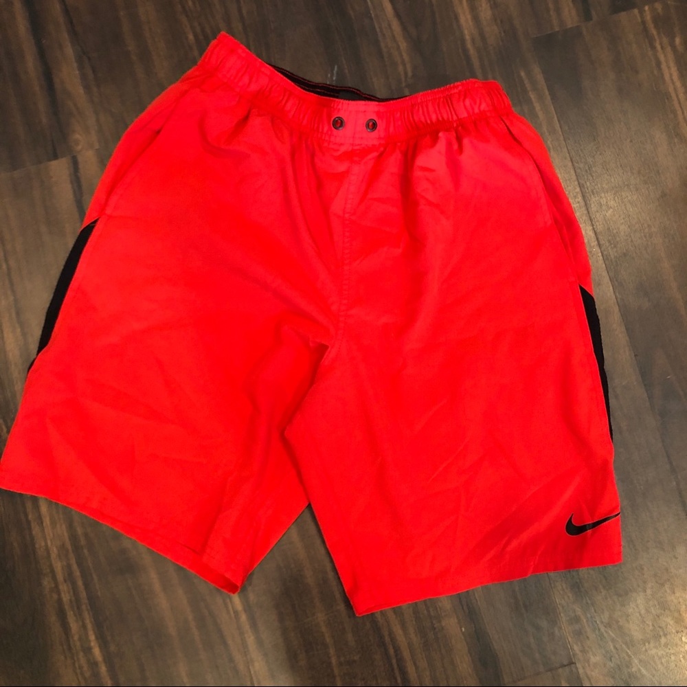 Nike drifit red black shorts size medium
